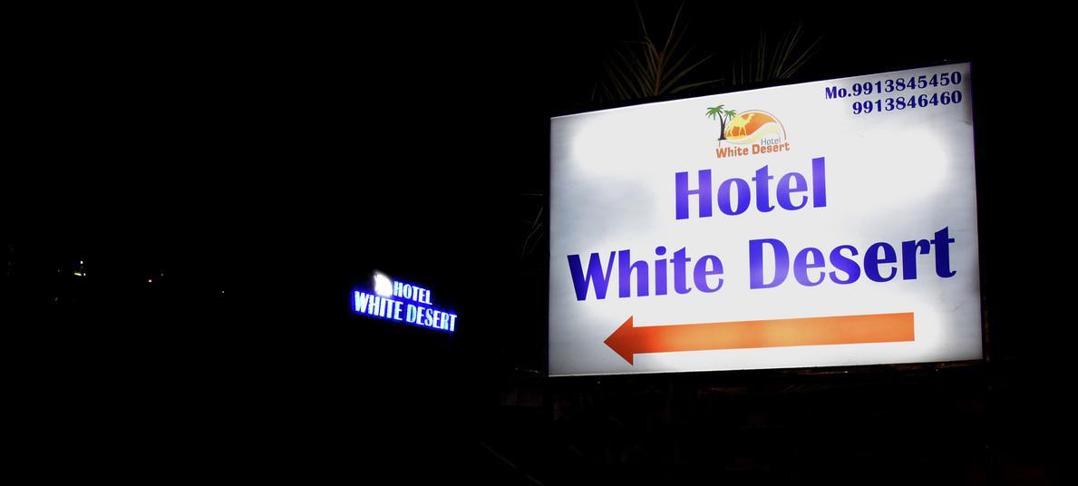 Hotel White Desert Bhuj Dış mekan fotoğraf